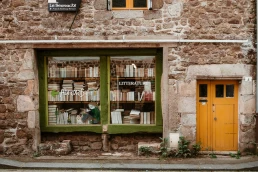 bookstore in becherel