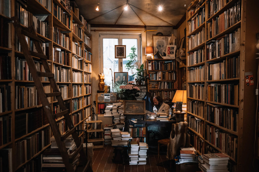 Bookstore Het Ivoren Aapje