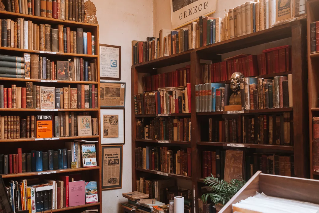 magical places in athens, erato secondhand bookstore