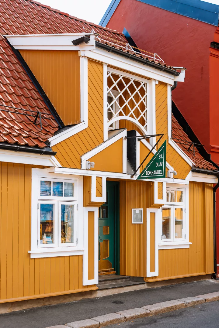 colorful house in oslo