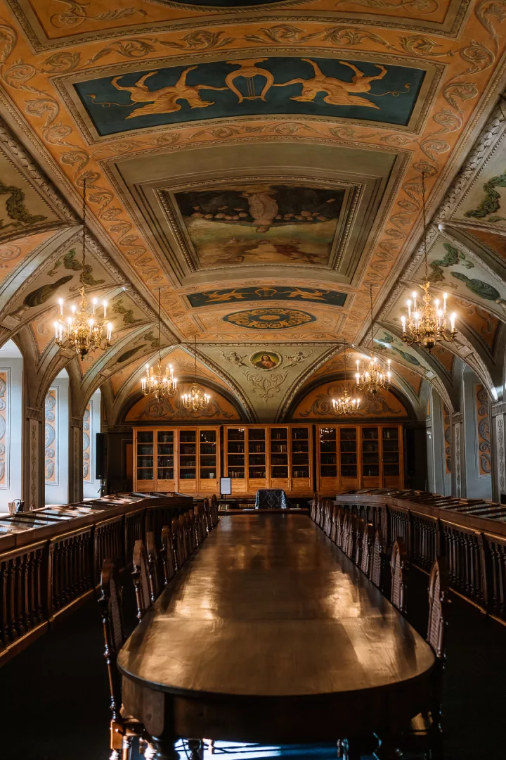 magical places in vilnius, university library