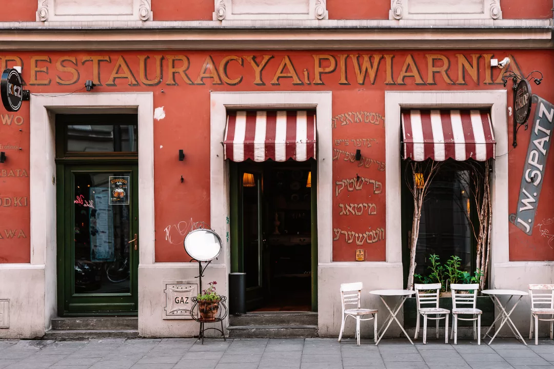 magical places in krakow, restaurant in jewish quarter