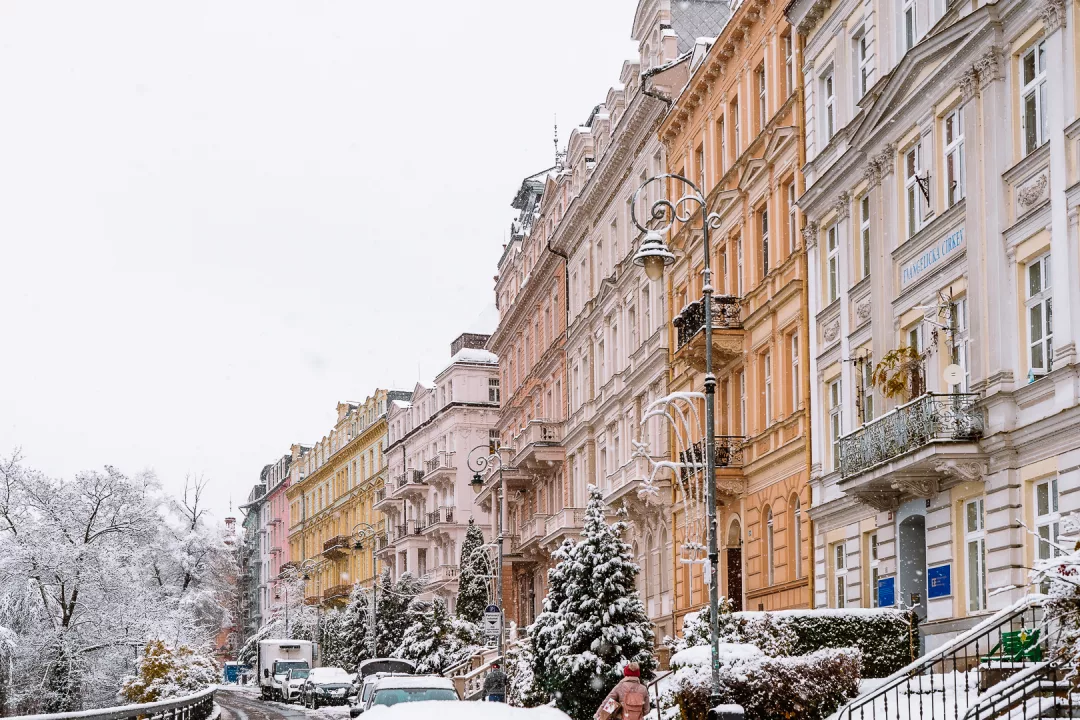 karlovy vary covered in snow